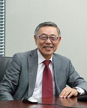山下一仁氏